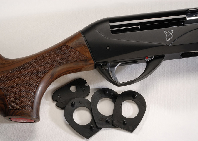 BENELLI FUCILE SEMIAUTO Mod. RAFFAELLO SLUG Cal. 20