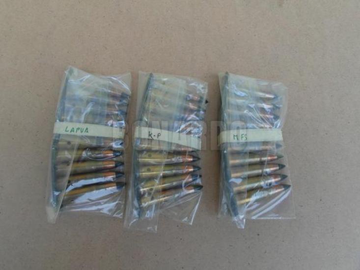 MUNIZIONI IN PIASTRINA CAL 7.62X39 CONF. 10 PZ PUNTA NERA