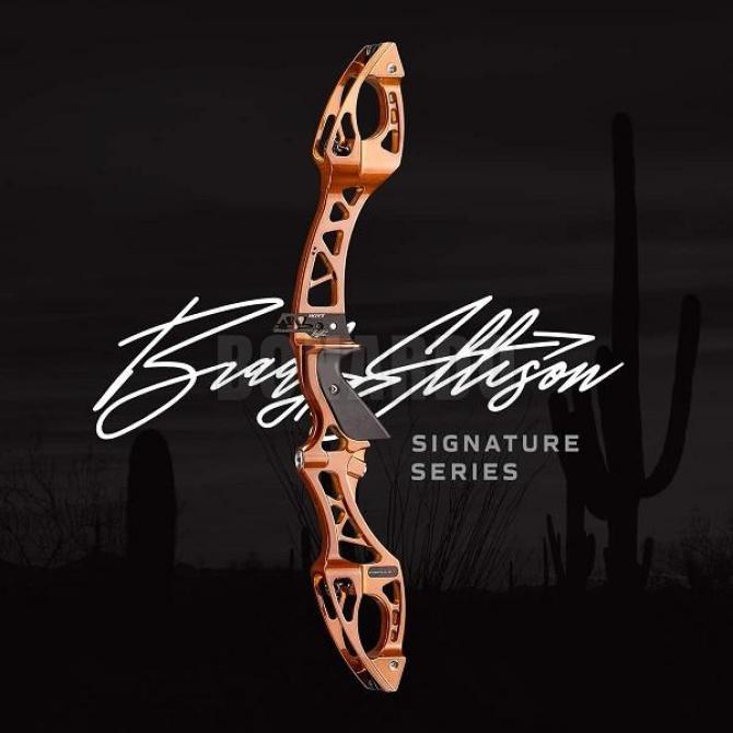 HOYT RISER FORMULA Xi BRADY ELLISON SIGNATURE DESERET BROWN