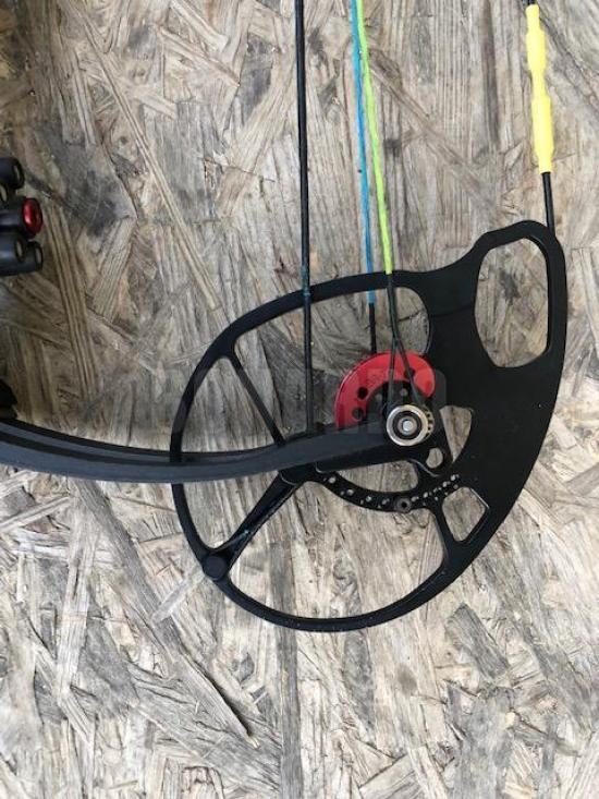 BOWTECH ARCO COMPOUND EXPERIENCE 50/60 RH BLACK OPS