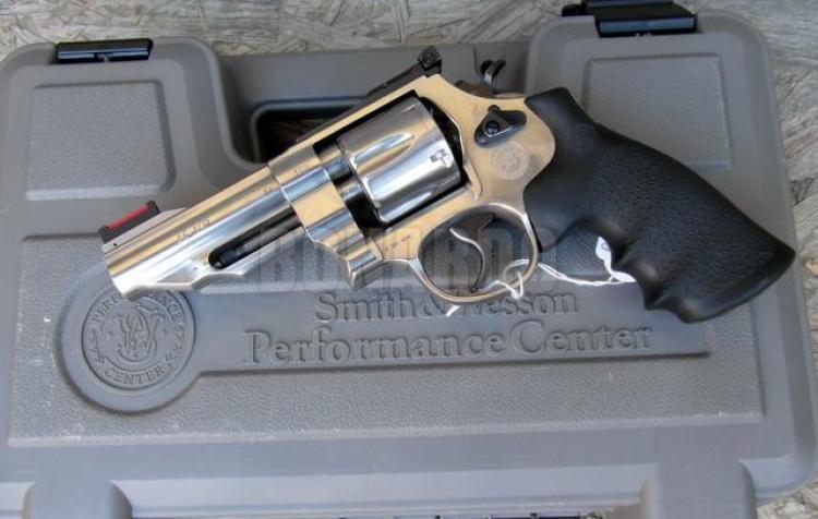 SMITH&WESSON REVOLVER MOD.625-8 PERF. 4" CAL.45ACP
