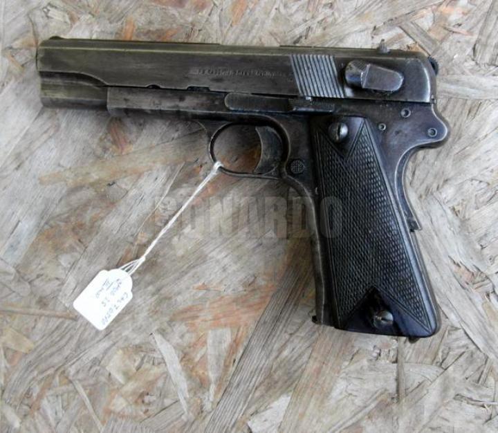 RADOM PISTOLA CAL. 7,65 PARA