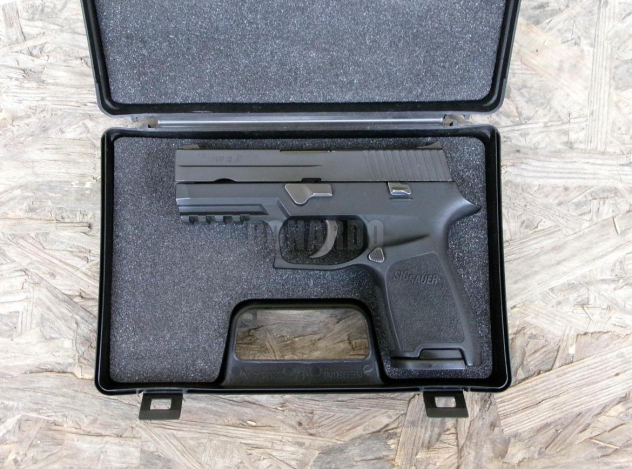 SIG SAUER PISTOLA P250 CANTONALE ST. GALLEN CAL.9X21
