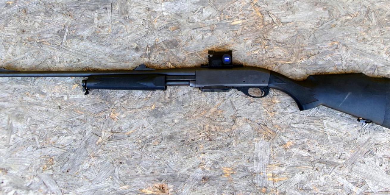 REMINGTON CARABINA MOD.7600 A POMPA CAL.30-06 (RED DOT OPTIONAL)