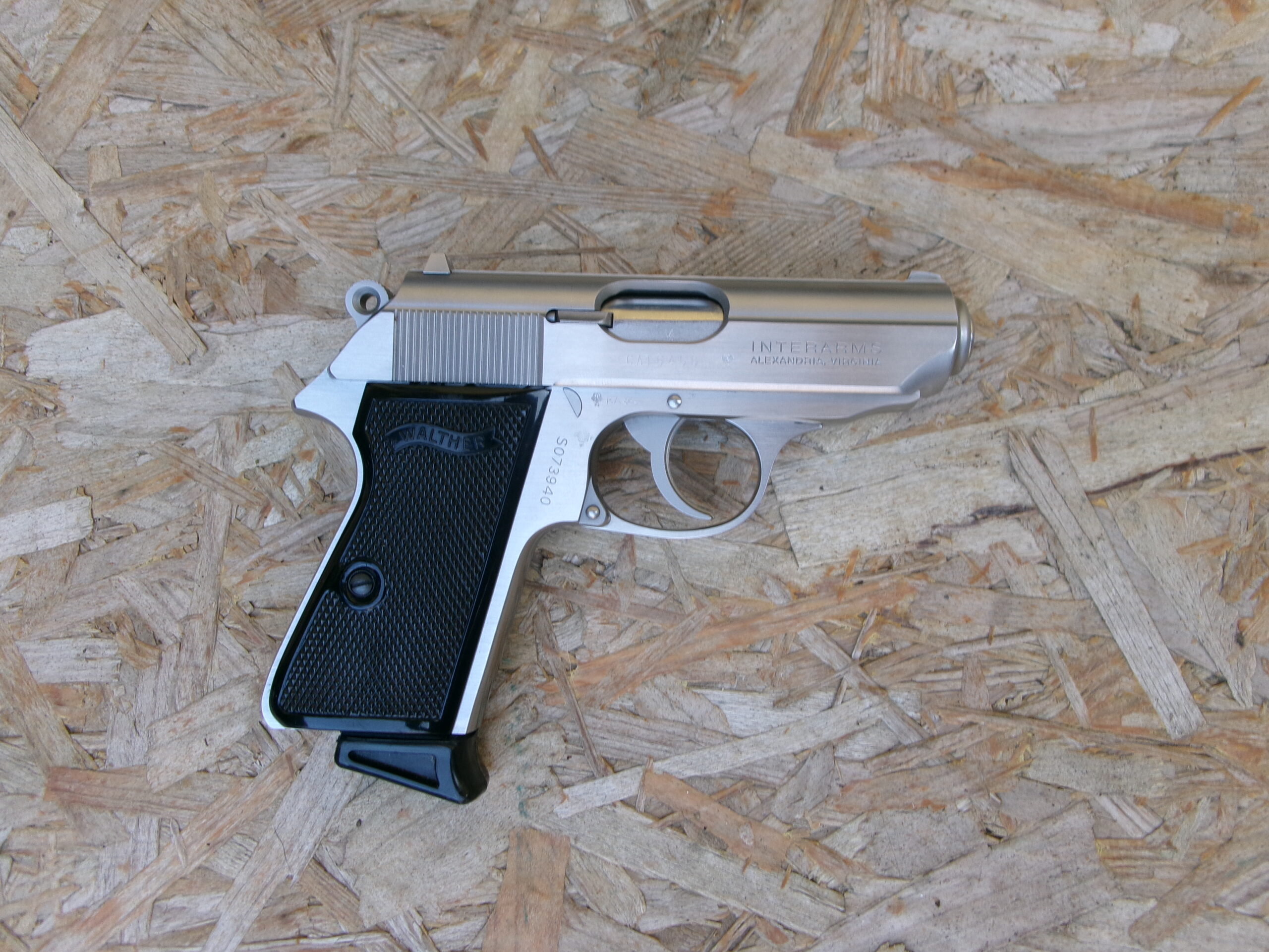 WALTHER INTERARMS MOD. PPK/S CAL.380AUTO (9CORTO)