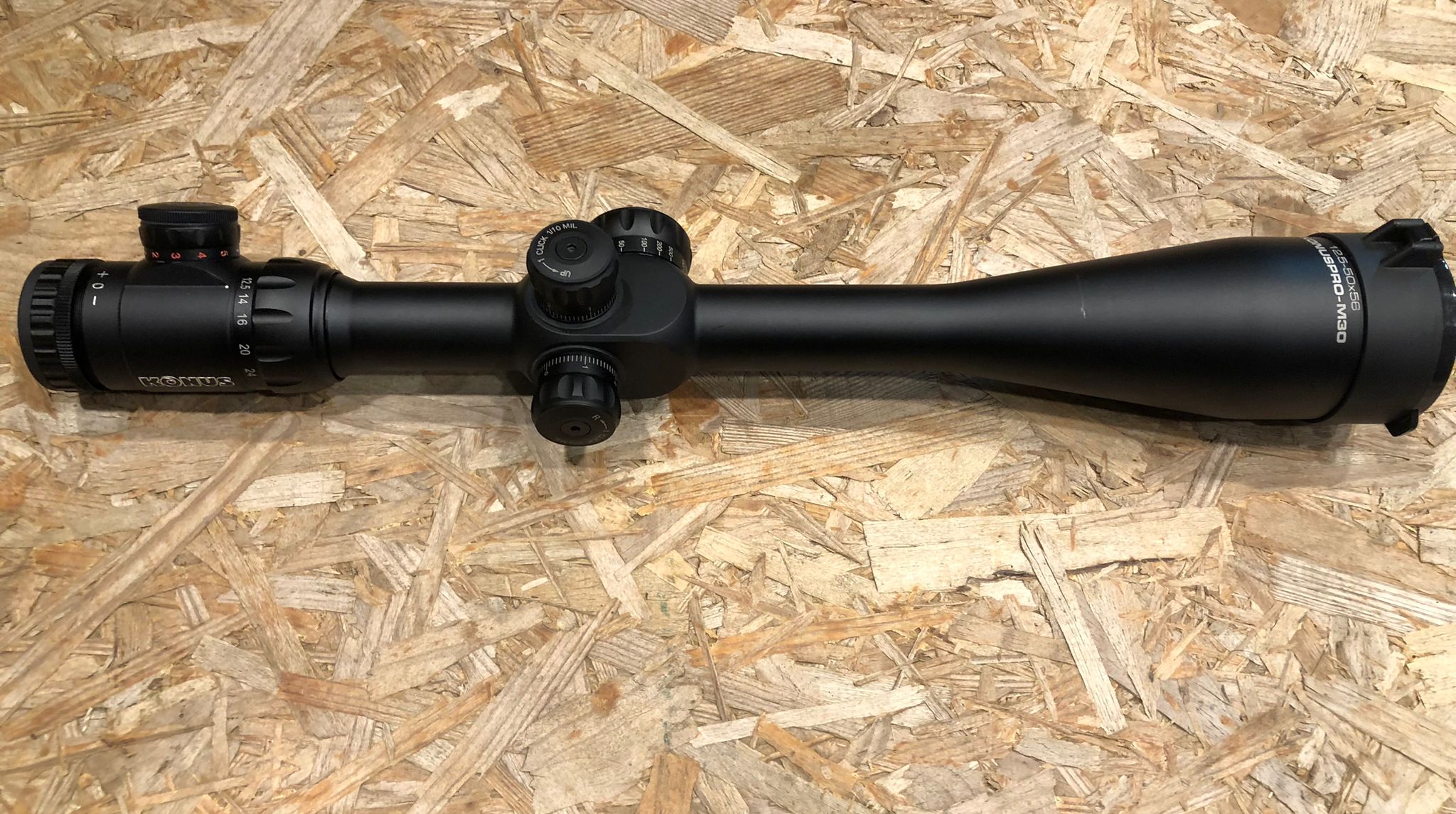 KONUS KONUSPRO-M30 12,5-50X56 ILL