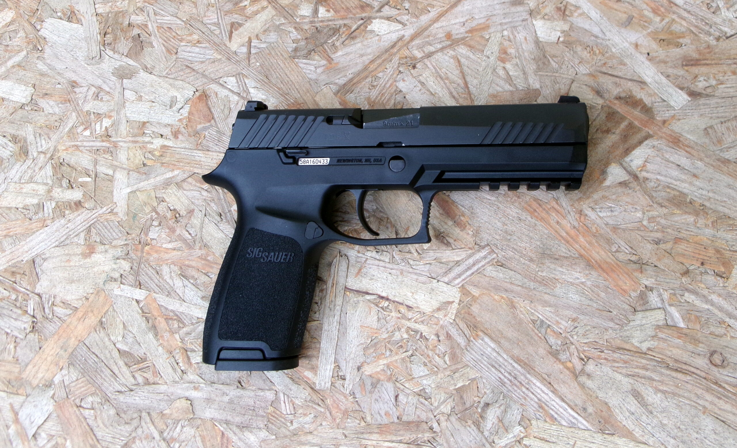 SIG SAUER PISTOLA MOD. P320 CAL 9X21