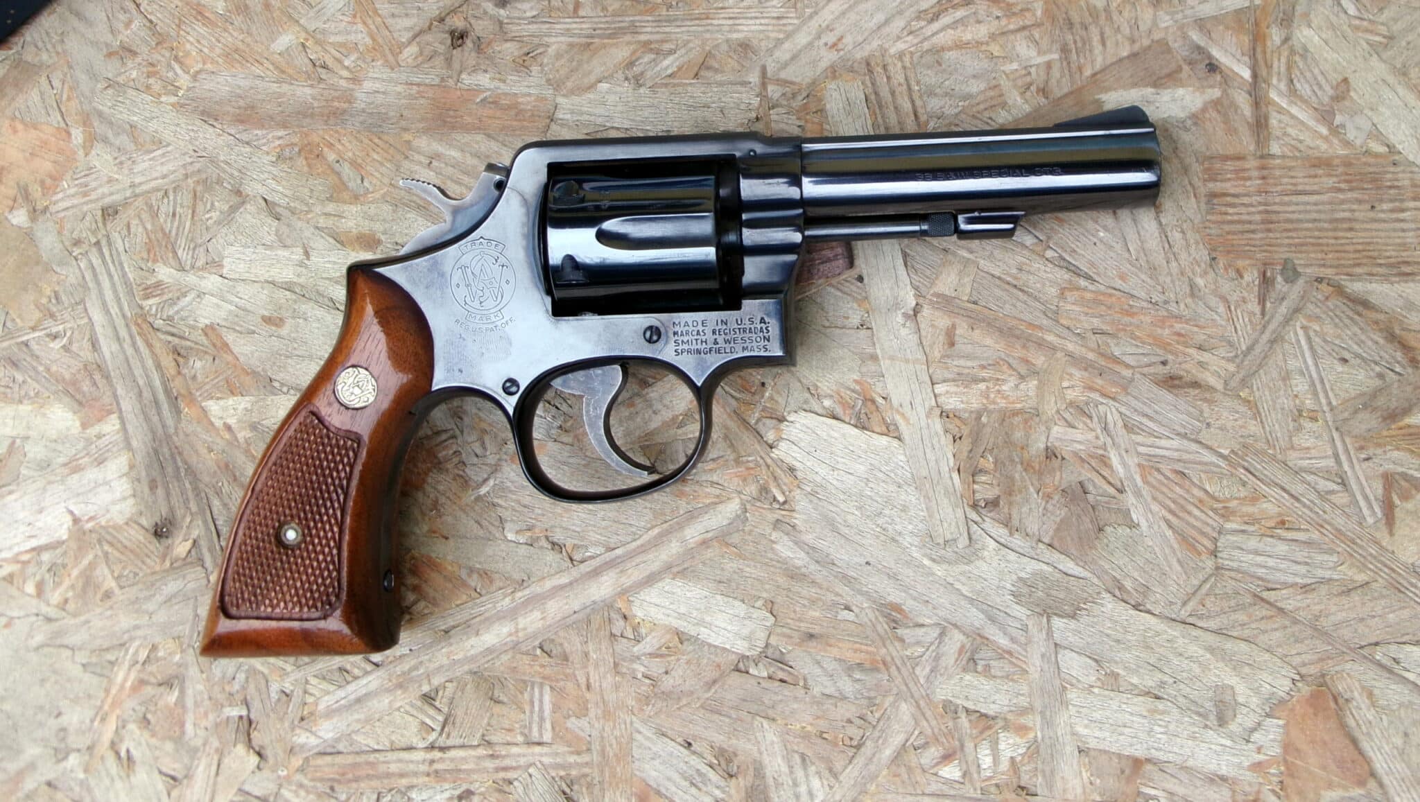 SMITH&WESSON REVOLVER MOD. 10-8 CAL 38 SPL