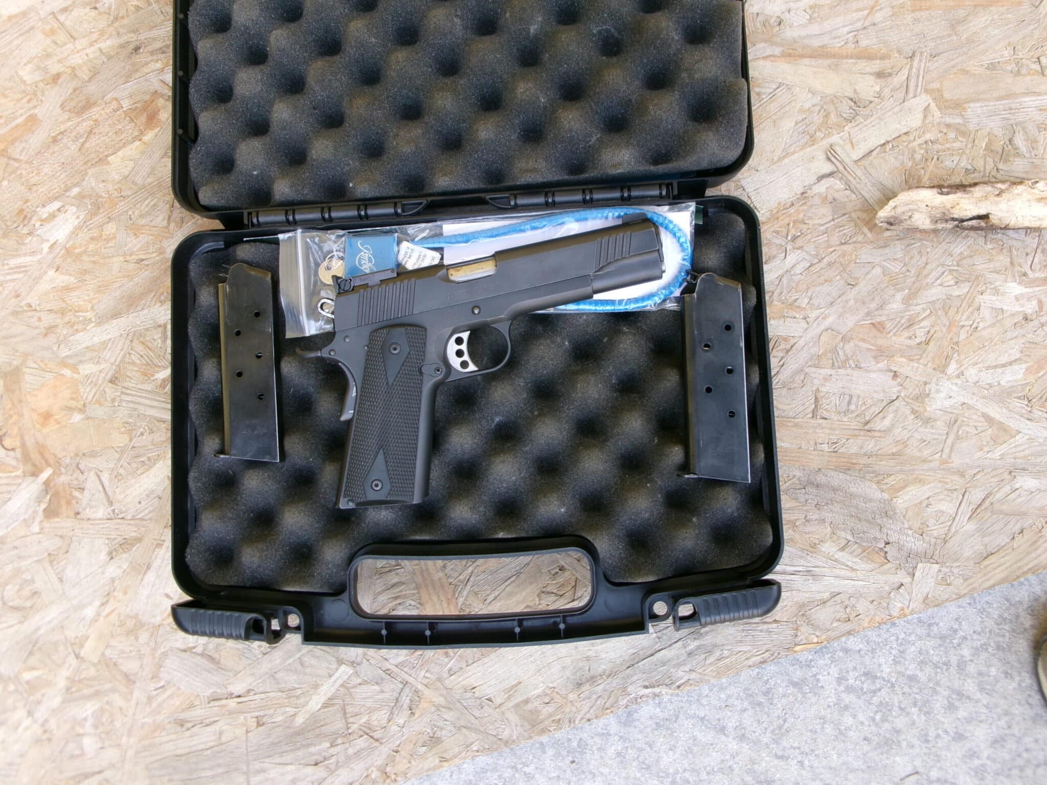 KIMBER PISTOLA MOD. CUSTOM TARGET CAL 45 ACP
