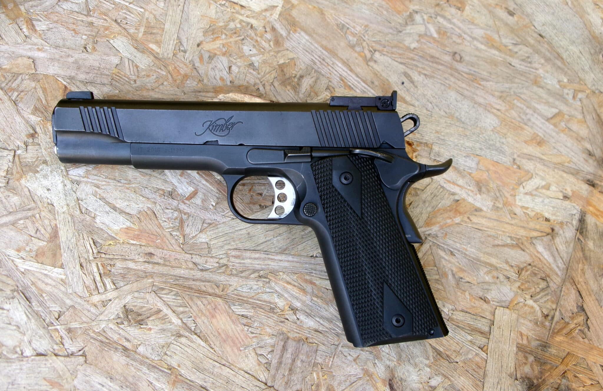 KIMBER PISTOLA MOD. CUSTOM TARGET CAL 45 ACP
