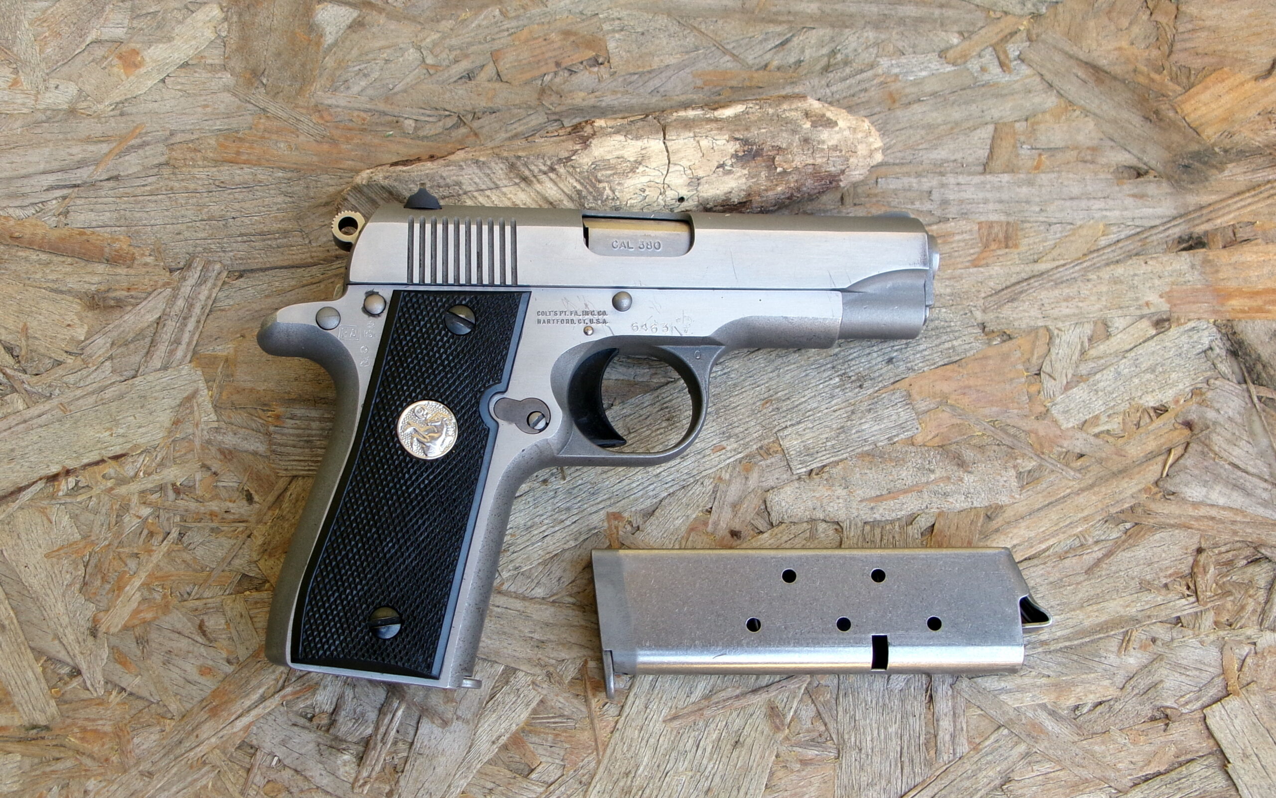 COLT PISTOLA S.A. MOD. GOVERNMENT MK IV CAL 380