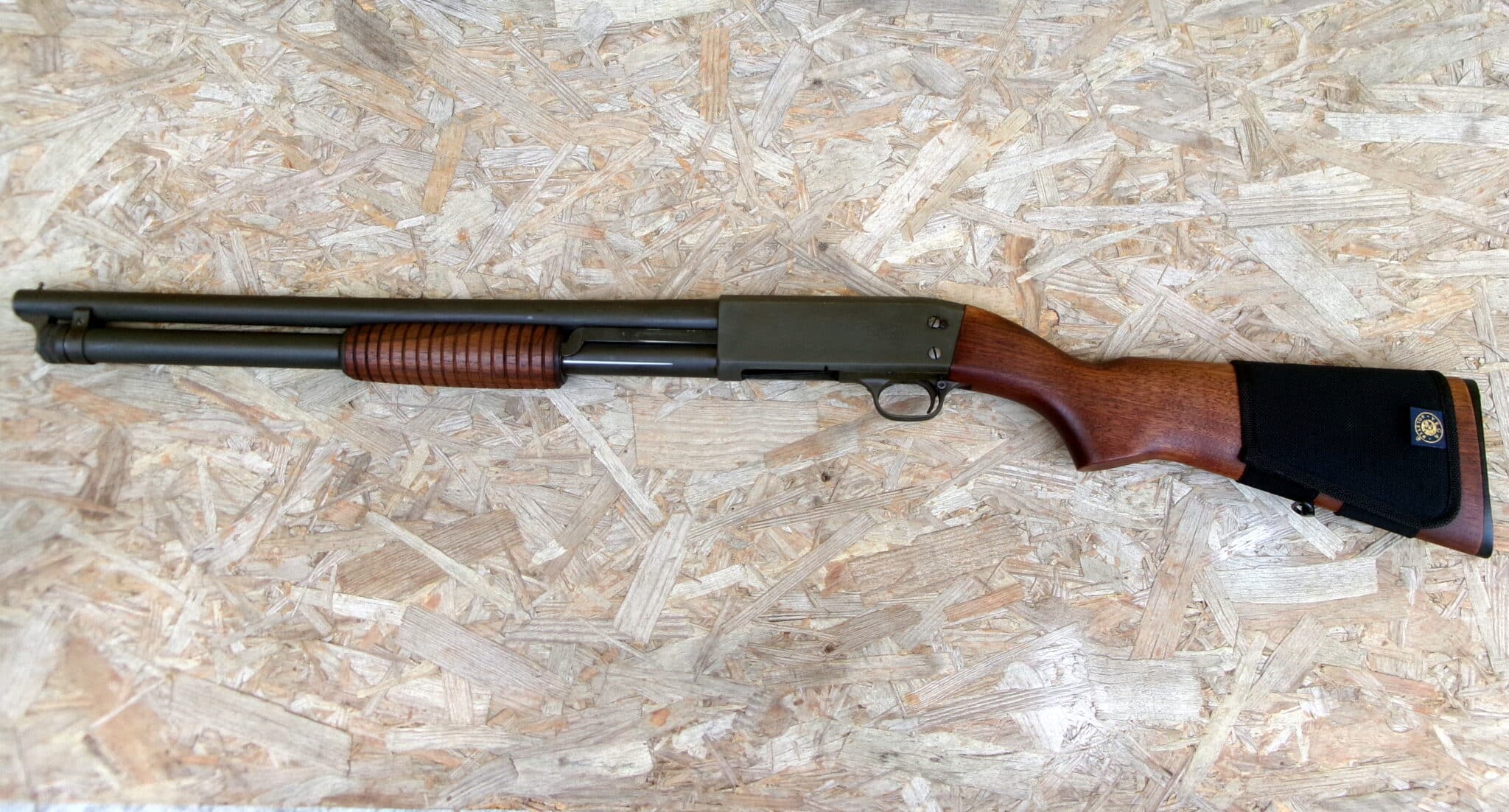 ITHACA GUN FUCILE A POMPA MOD. 37 CAL.12