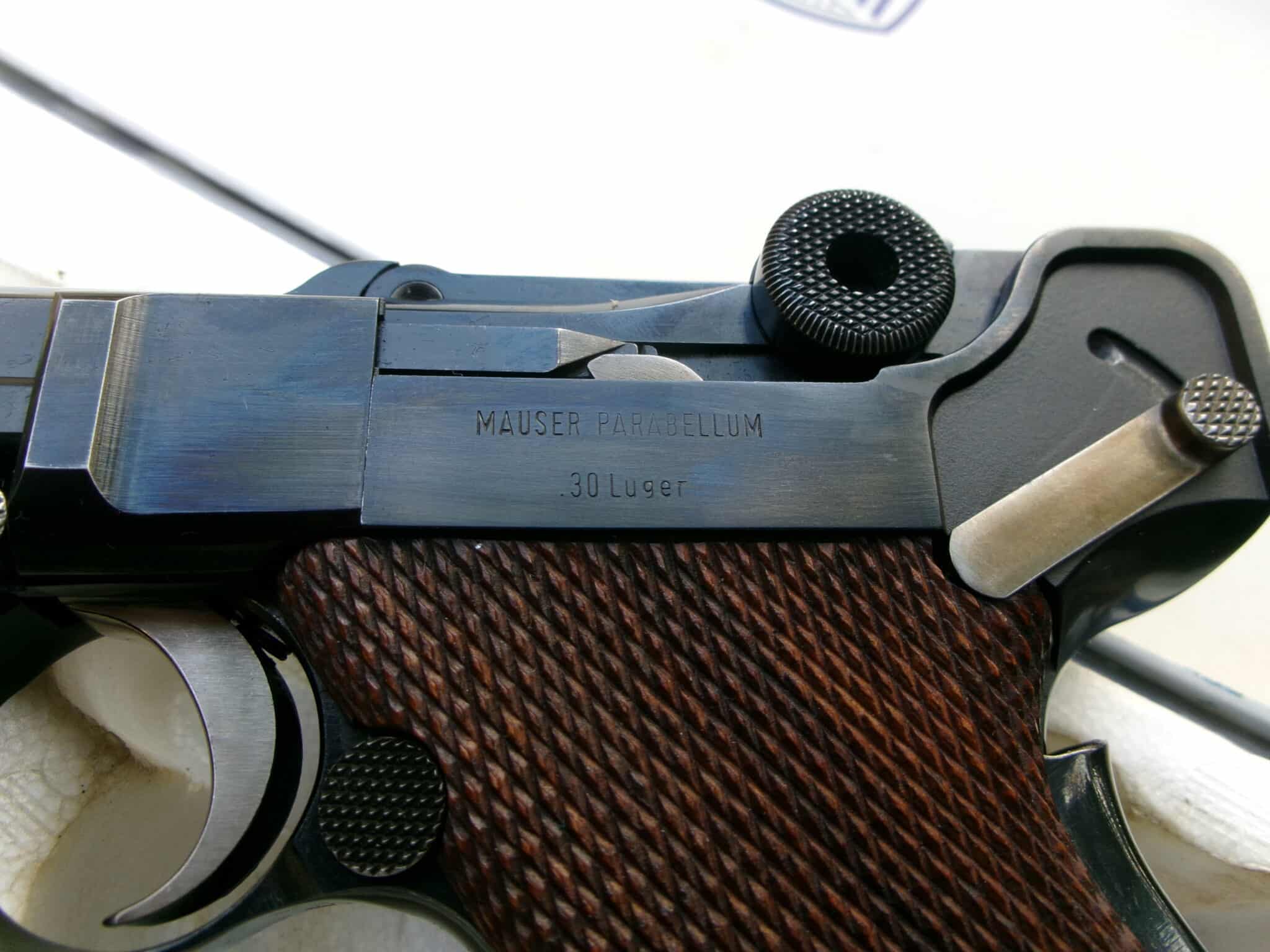 MAUSER ORIGINAL PISTOLA LUGER P08 CAL.7,65 PARAB.