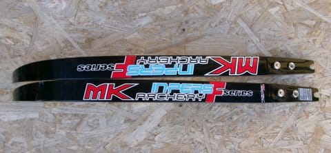 HOYT ION-X FORMULA ARCO RICURVO OLIMPICO IN SET COMPLETO DI ACCESSORI